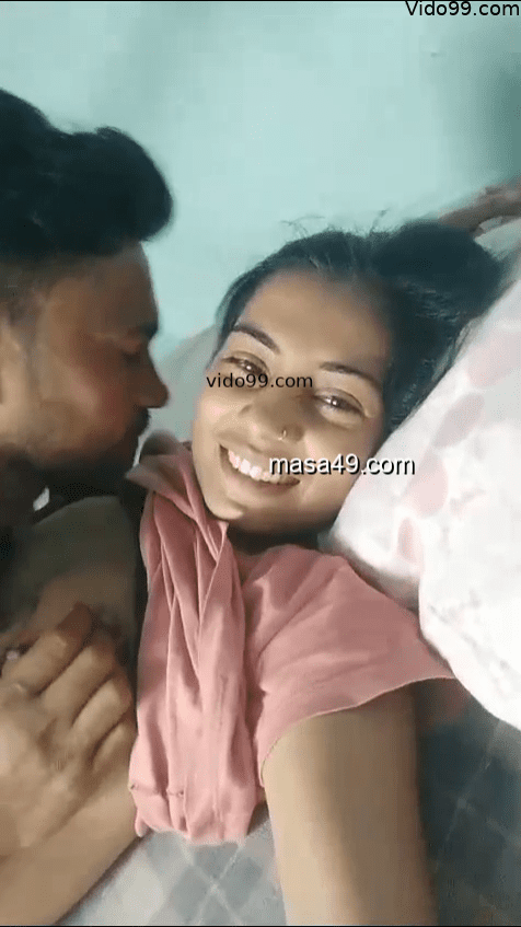 Real Desi Bhabhi Lover Boobs Sucking Aur Tight Fucking Hindi Sex